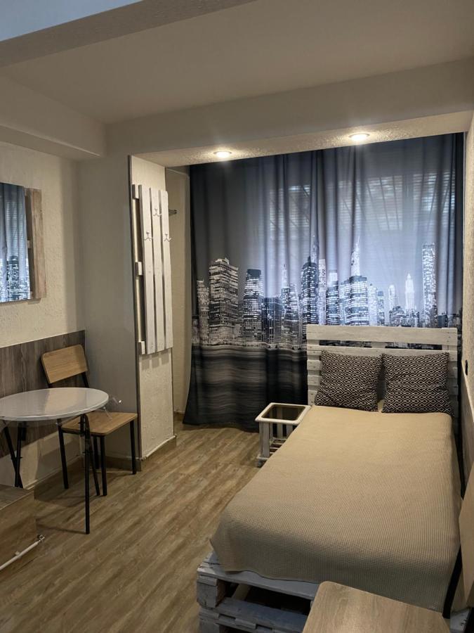 Mini Hostel N.Tigranyan 5 Jerevan Buitenkant foto